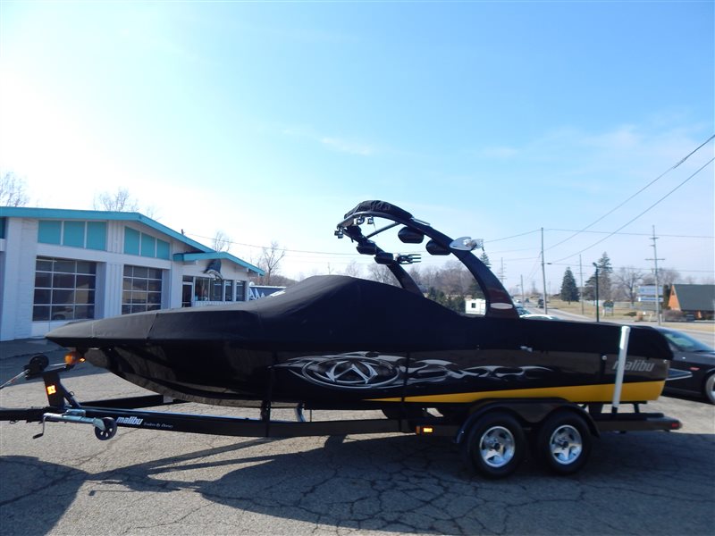 2006 Malibu Wakesetter 23LSV Trailer Power Wedge MLS Ballast Cruise Icon